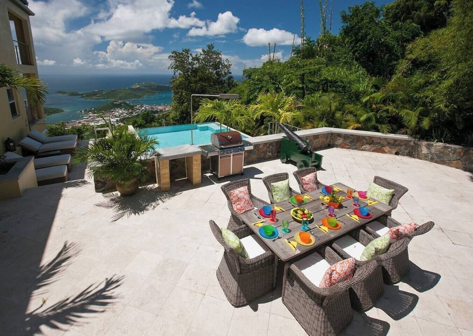 "We stayed here with 6 couples for our wedding had more than enough space not only to celebrate but we also weren’t on top of each other"