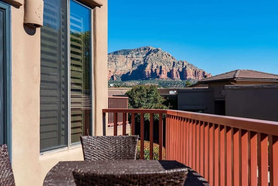 Have your morning coffee on the deck and enjoy the views!