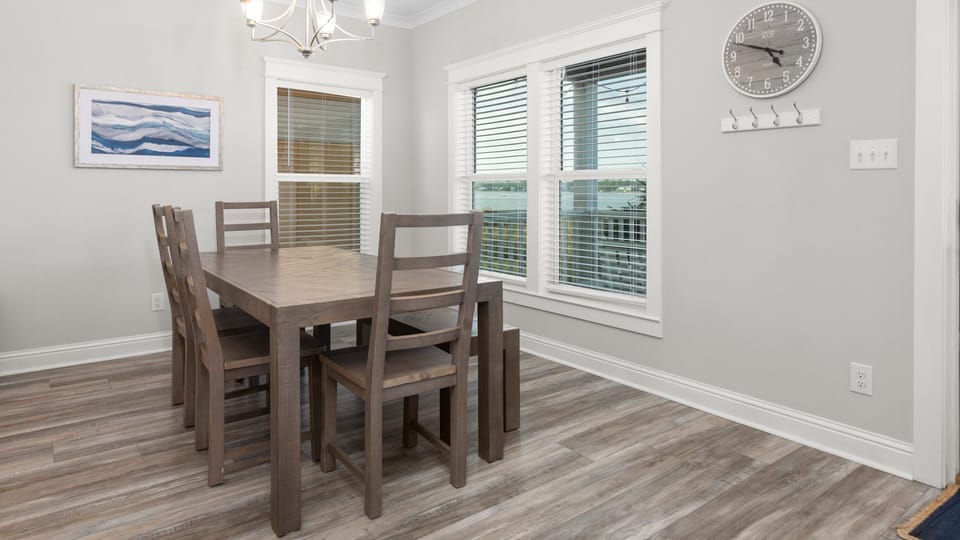 Dining room with Lagoon view