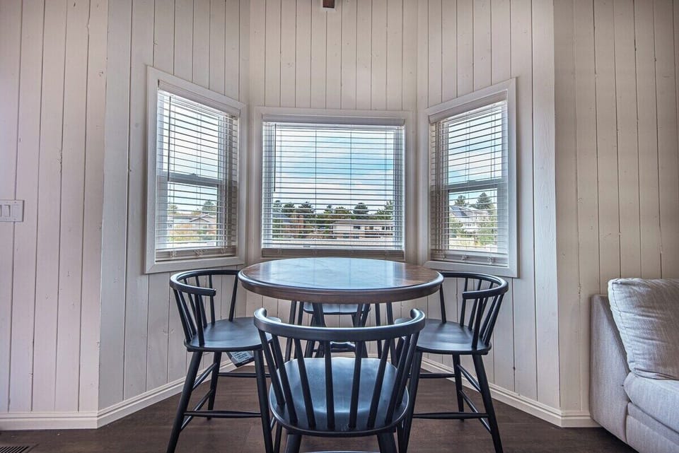 This table is the perfect spot for relaxing mornings.