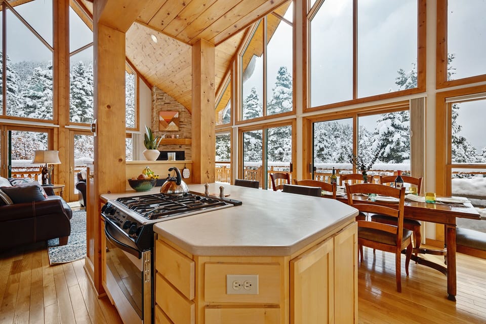 Kitchen island with built in range