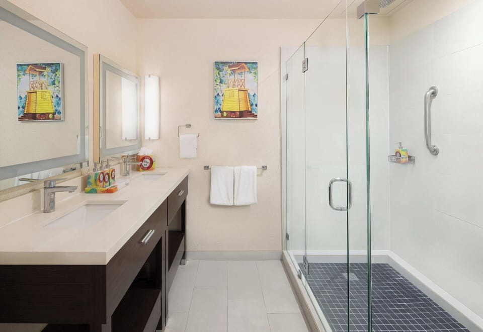 Suite, 1 Bedroom | Bathroom | Shower, hair dryer, towels
