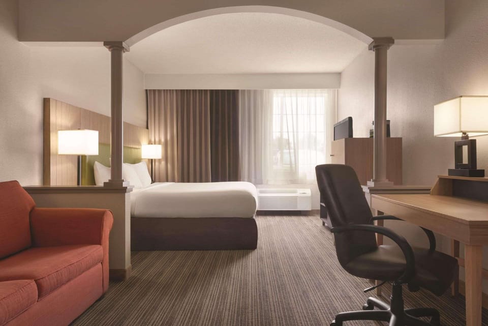 Premium bedding, down comforters, pillowtop beds, desk