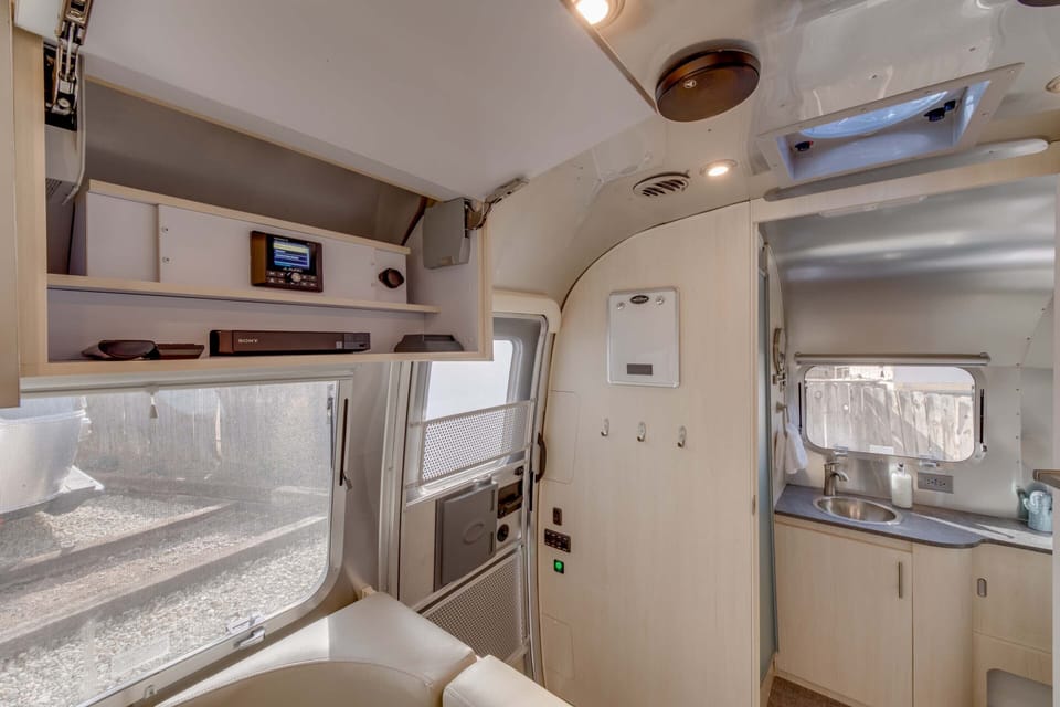 In-room safe, free WiFi, bed sheets