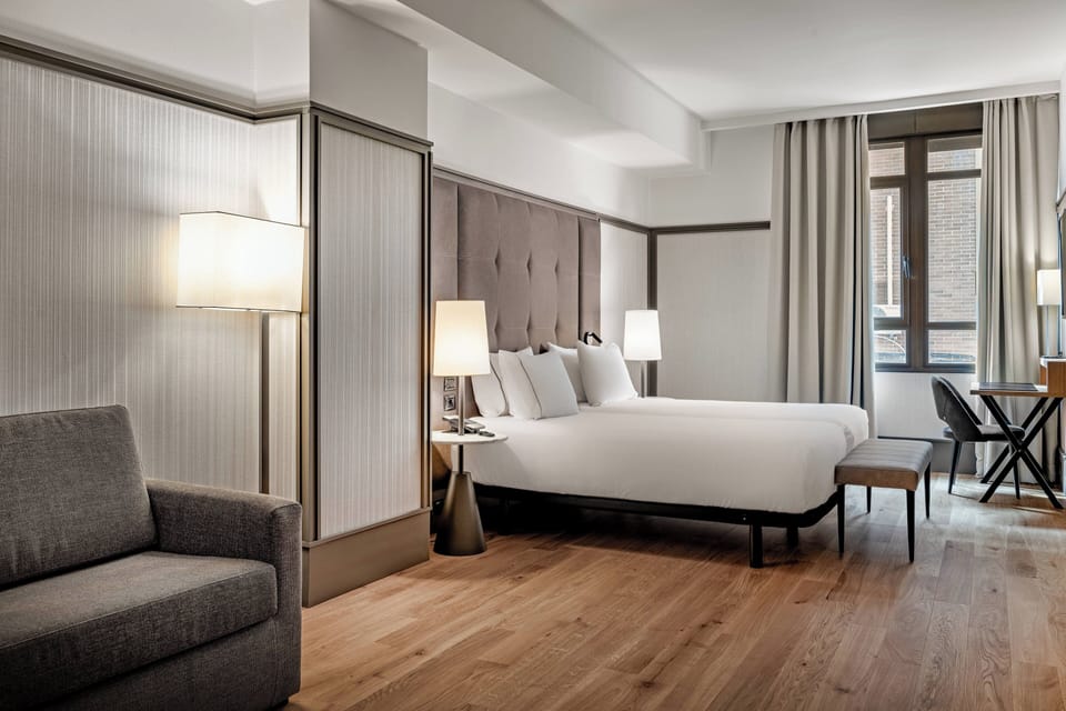 Superior Room, 2 Twin Beds | Minibar, in-room safe, desk, blackout drapes