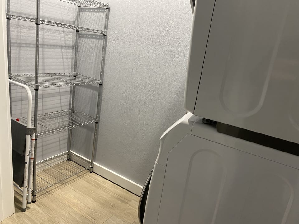 Laundry Room (alternate view)