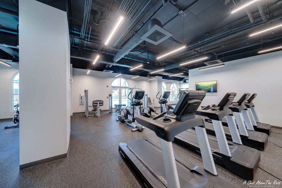 Fully Equipped Gym with New Lifestyle Fitness Equipment