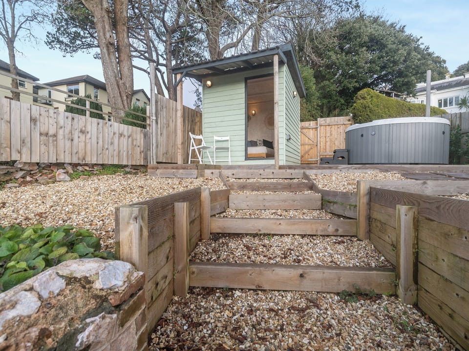 Exterior | The Lookout, Torquay