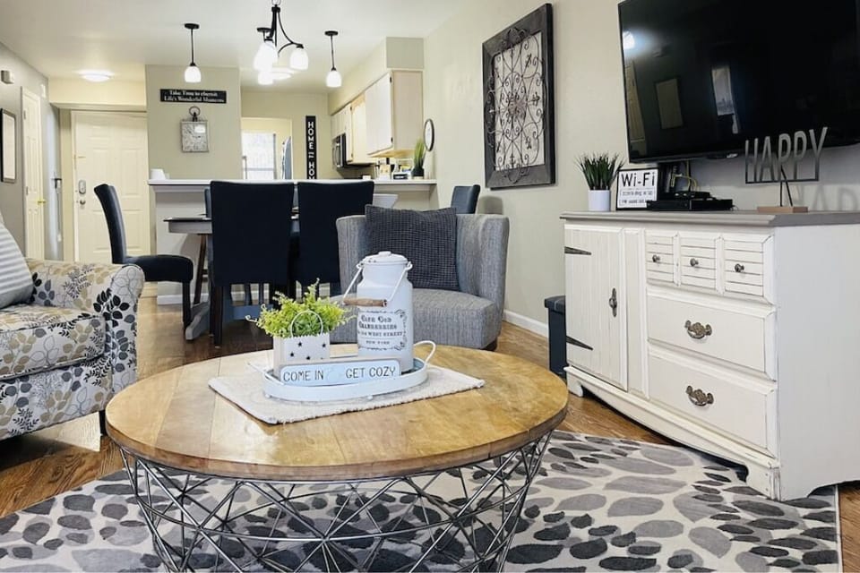 Unit B living room