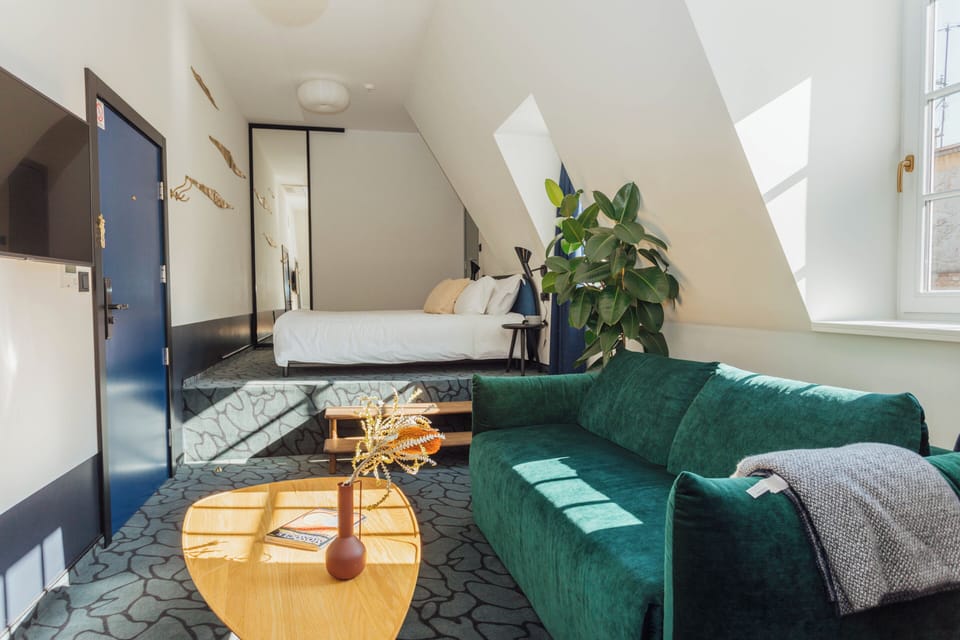 Studio | Premium bedding, minibar, in-room safe, individually decorated