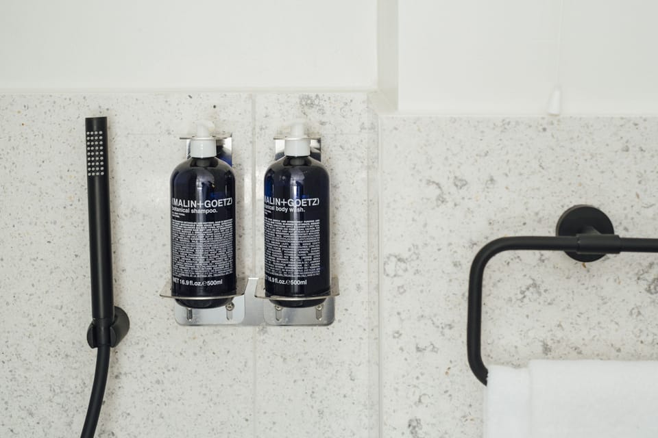 Rainfall showerhead, free toiletries, hair dryer, bathrobes