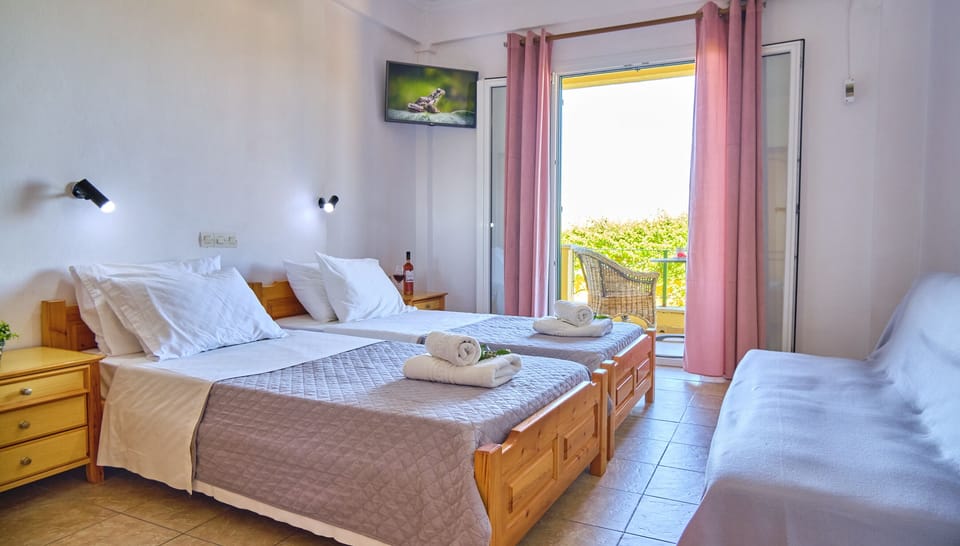 Nikos Kalamaki Corfu Apartment 7 Bedroom