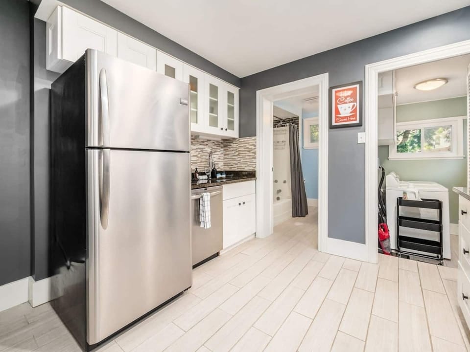 A fully appointed kitchen is yours!