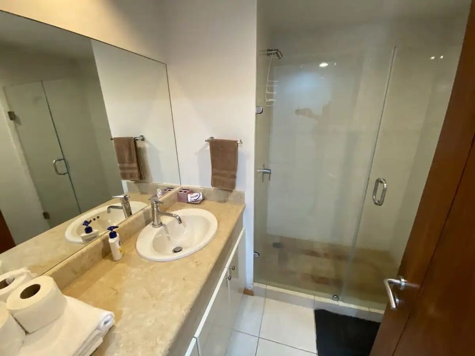 Family Condo | Bathroom | Shower