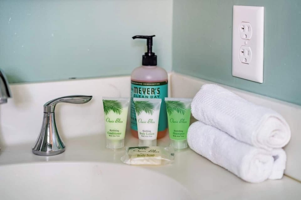 A starter set of toiletries is provided
