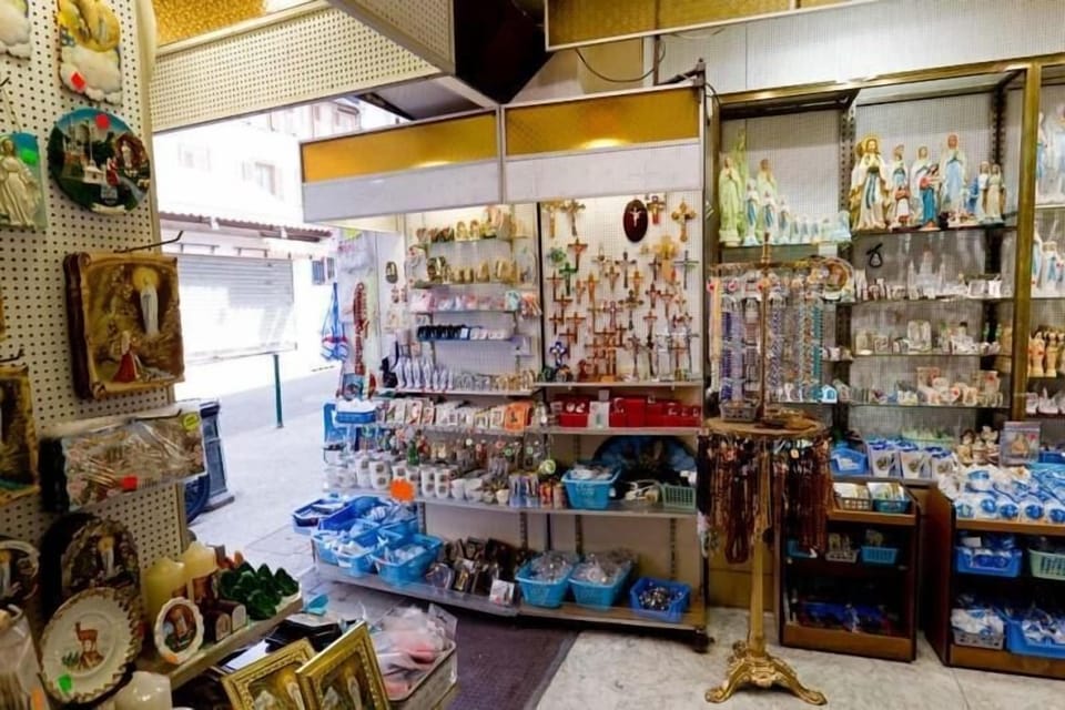 Gift shop
