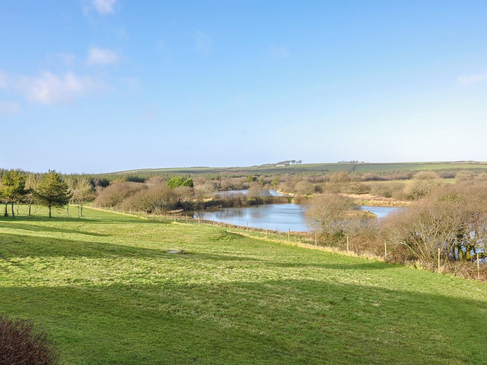 Peacefully located in 114-acres | Jasmine Lodge, Woolsery, near Hartland
