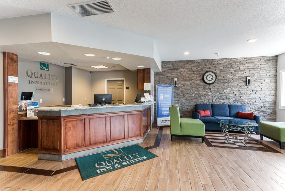 Quality Inn & Suites Ferdinand Hotel in Ferdinand