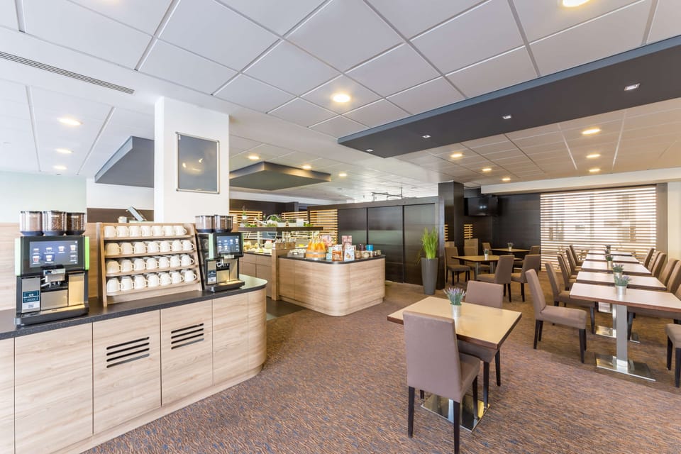 Daily buffet breakfast (EUR 23.00 per person)