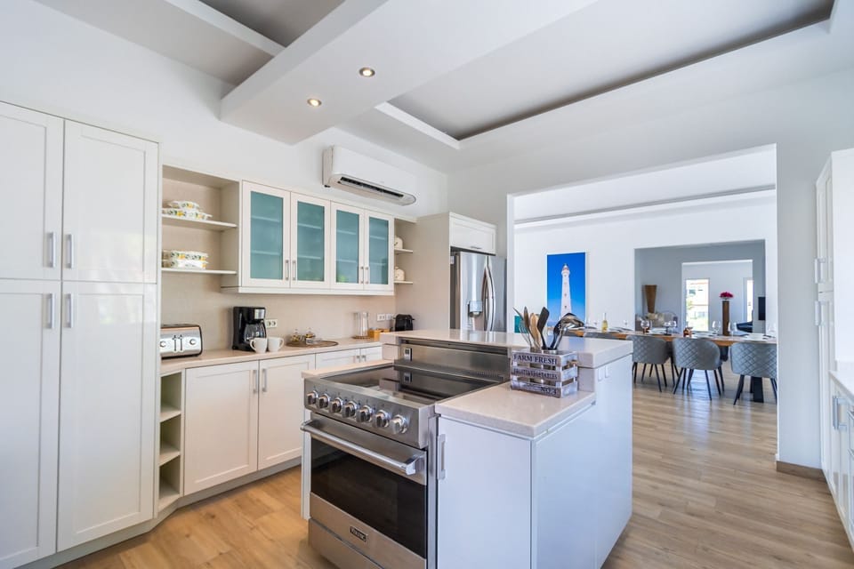 Villa (Multiple Bedrooms) | Property amenity