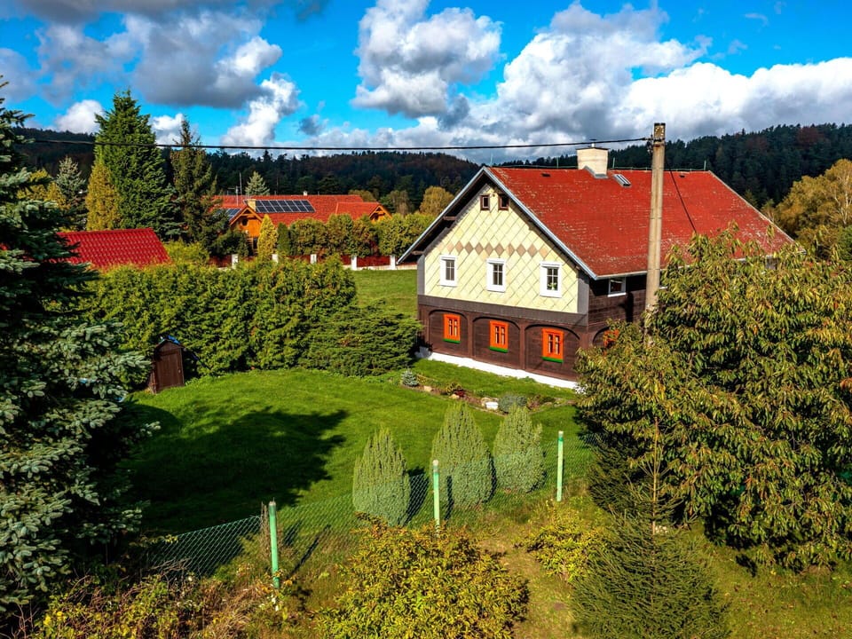 Cloud, Plant, Sky, Property, Building, Natural Landscape, Natural Environment, House, Tree, Land Lot