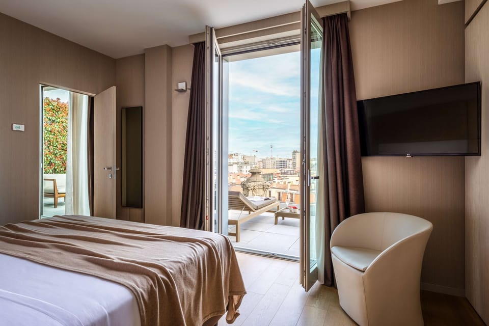 Suite Terrace SPA Access | Premium bedding, down comforters, minibar, in-room safe