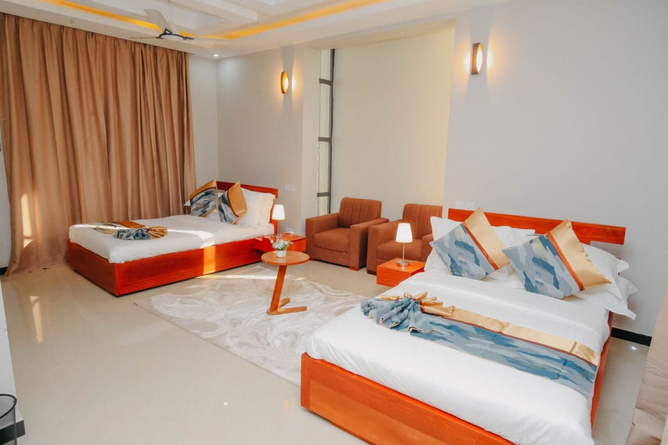 Blackout drapes, free WiFi, bed sheets