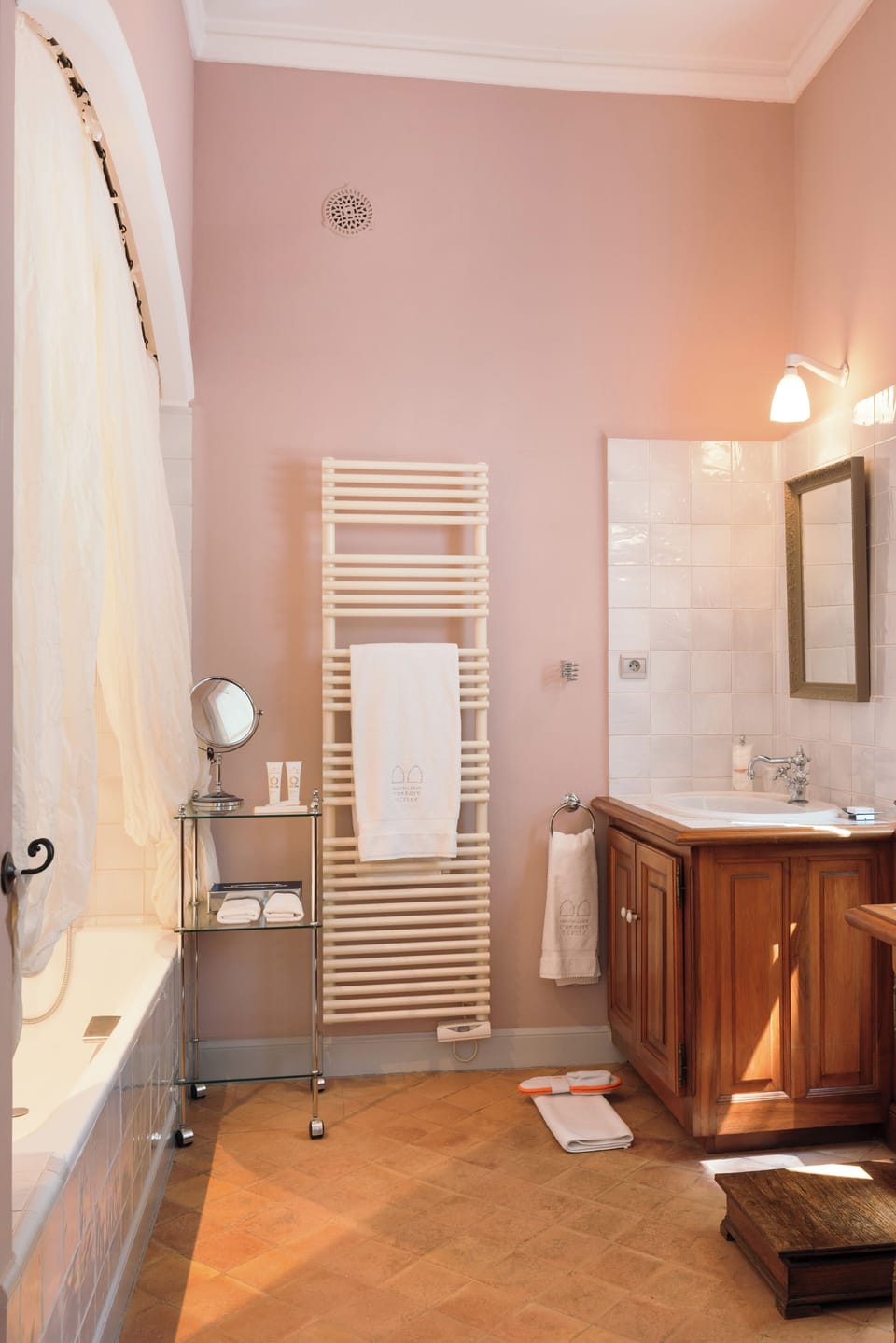 Junior Suite | Bathroom | Designer toiletries, hair dryer, bathrobes, slippers