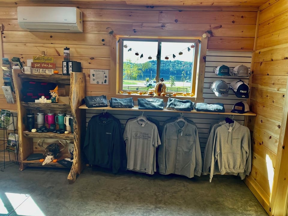 LOGO Merch in Office