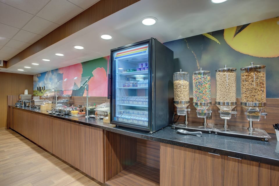 Free daily on-the-go breakfast