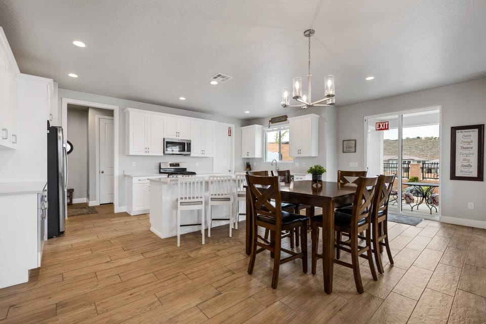Fully Equipped Kitchen and Dining Area