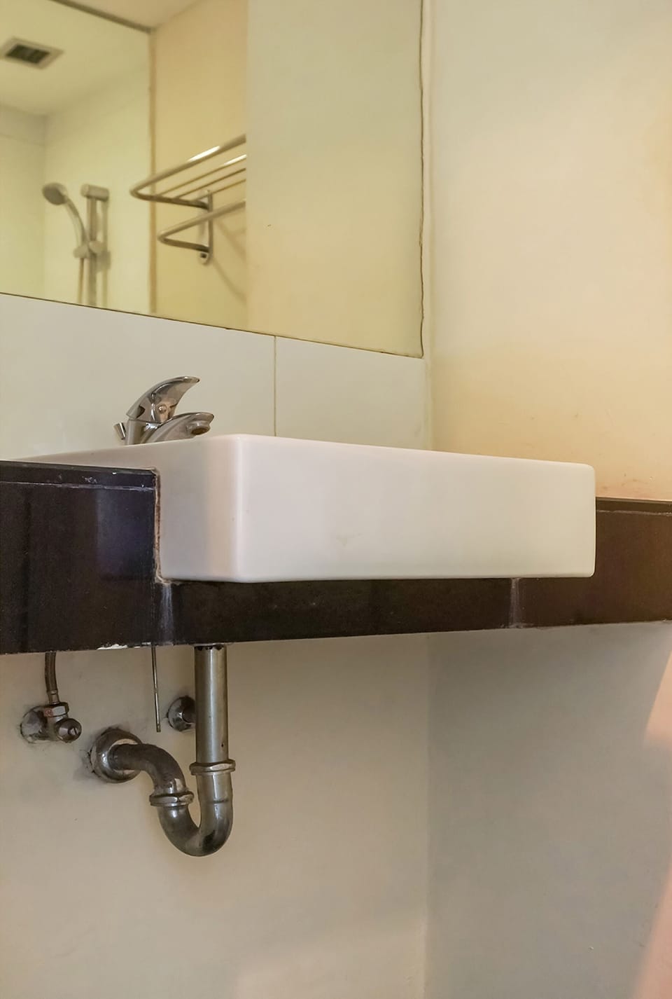 Superior Double Room | Bathroom | Shower, towels