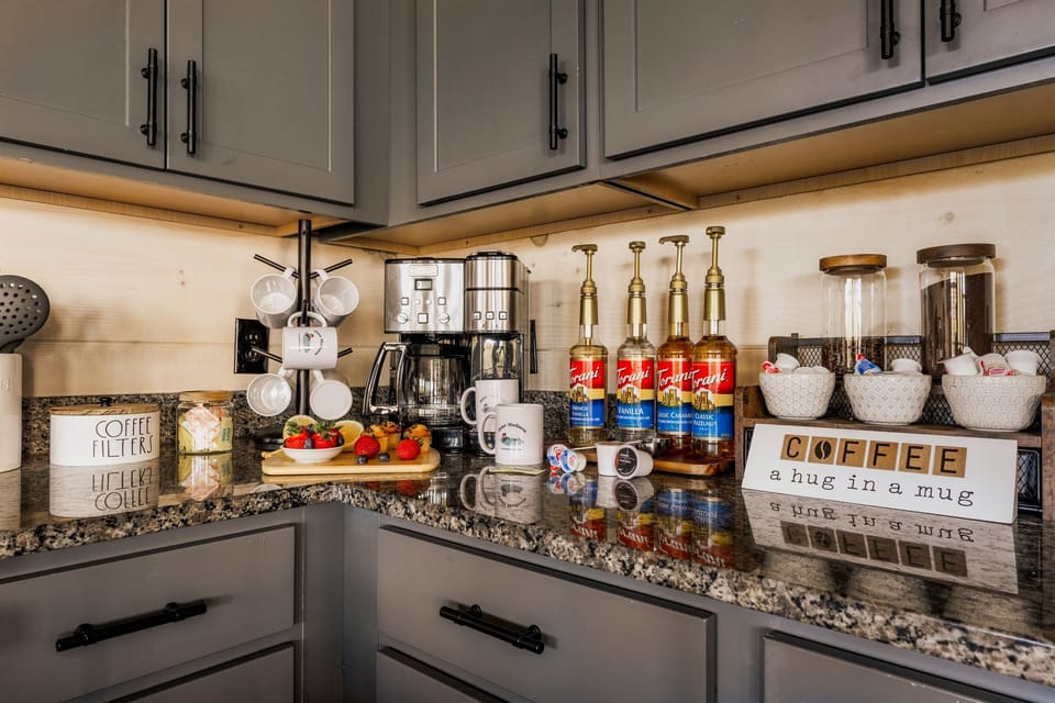 Days in the Smoky Mountains can be relaxing or busy! Get ready for your day with coffee. We offer Keurig, drip, and french press options for your morning joe.