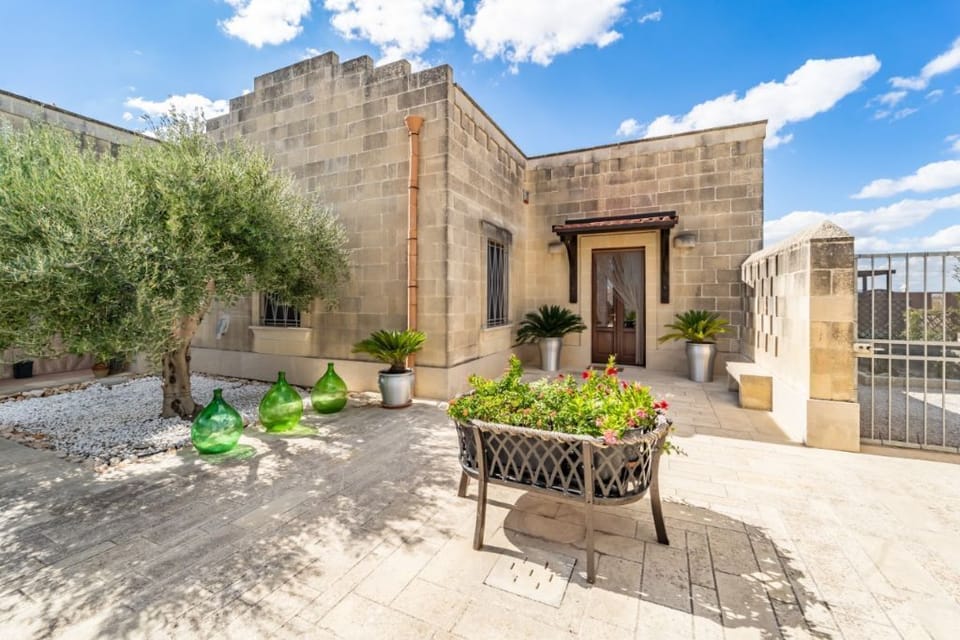 Front courtyard and main entrance.