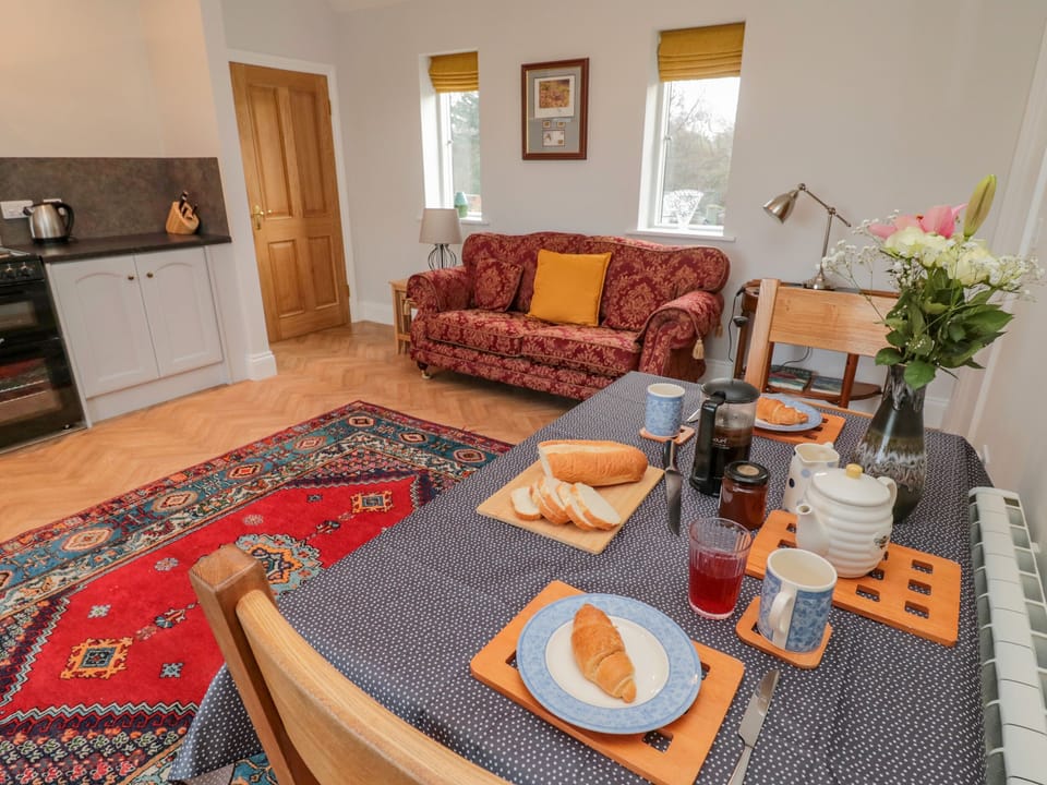 Cottage | Interior