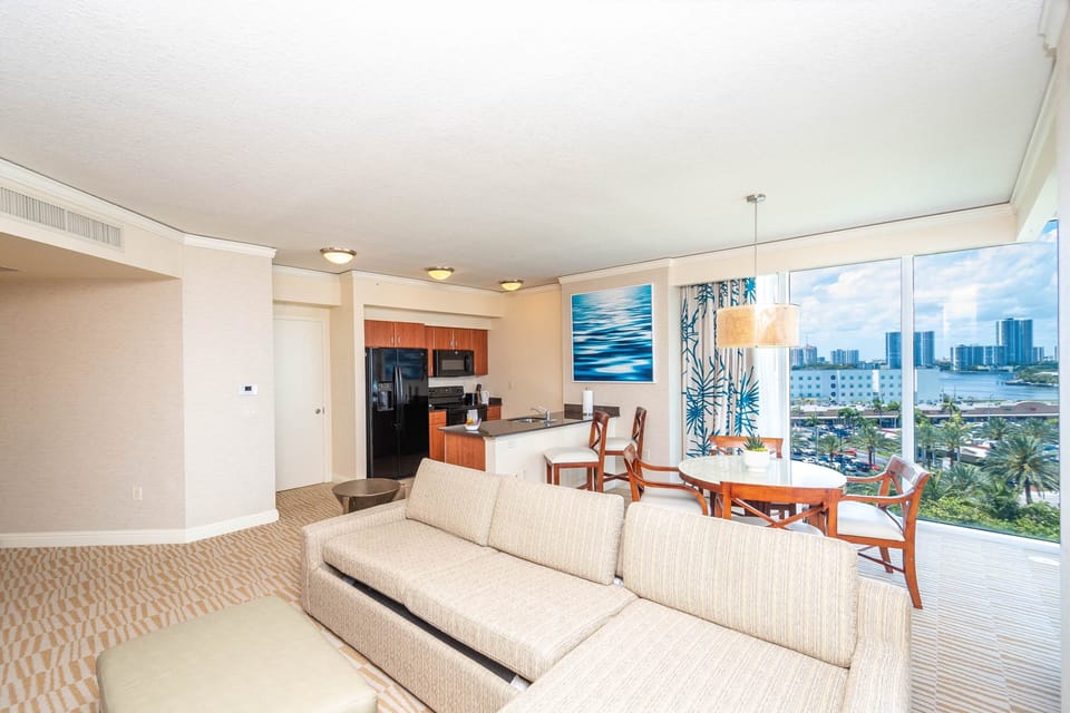 18001 Collins Ave Units 504-print-009-202-SFV 30690200024200x2800-4200x2800-300dpi