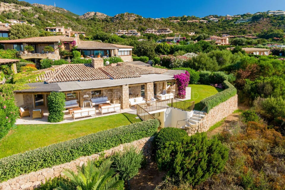 Private Villa  Costa Smeralda near Cala di Volpe