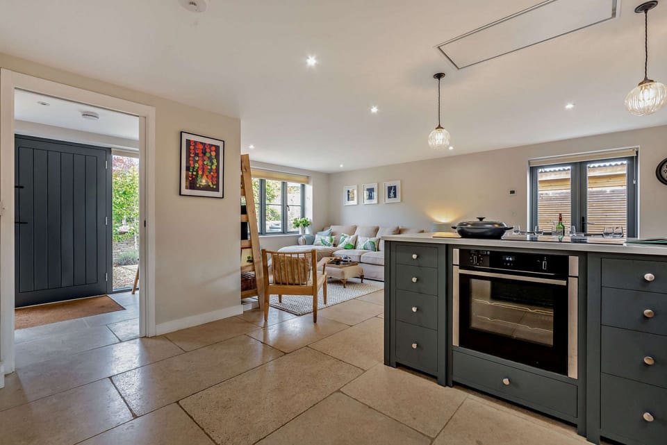 Steeple View Kitchen - StayCotswold