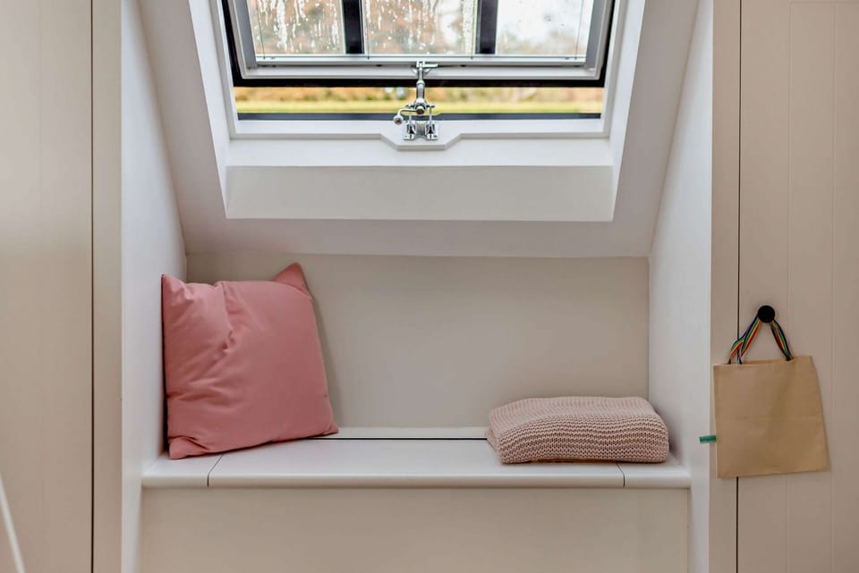 Steeple View Bedroom 2 - StayCotswold