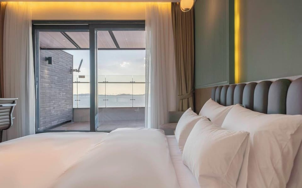 Individually decorated, individually furnished, free WiFi, bed sheets