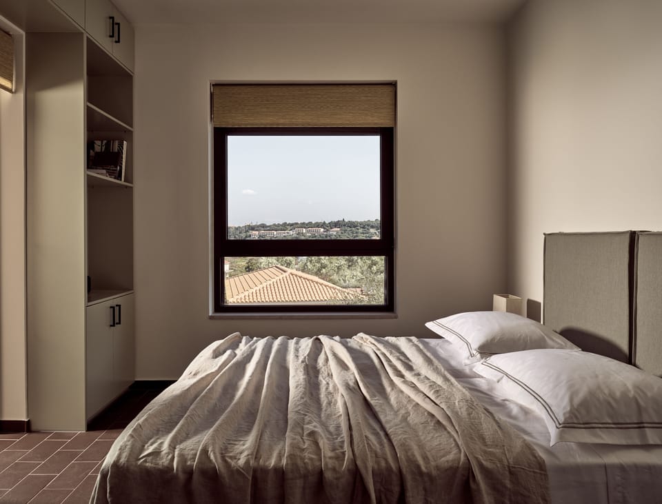 Pure comfort & immaculate design. 