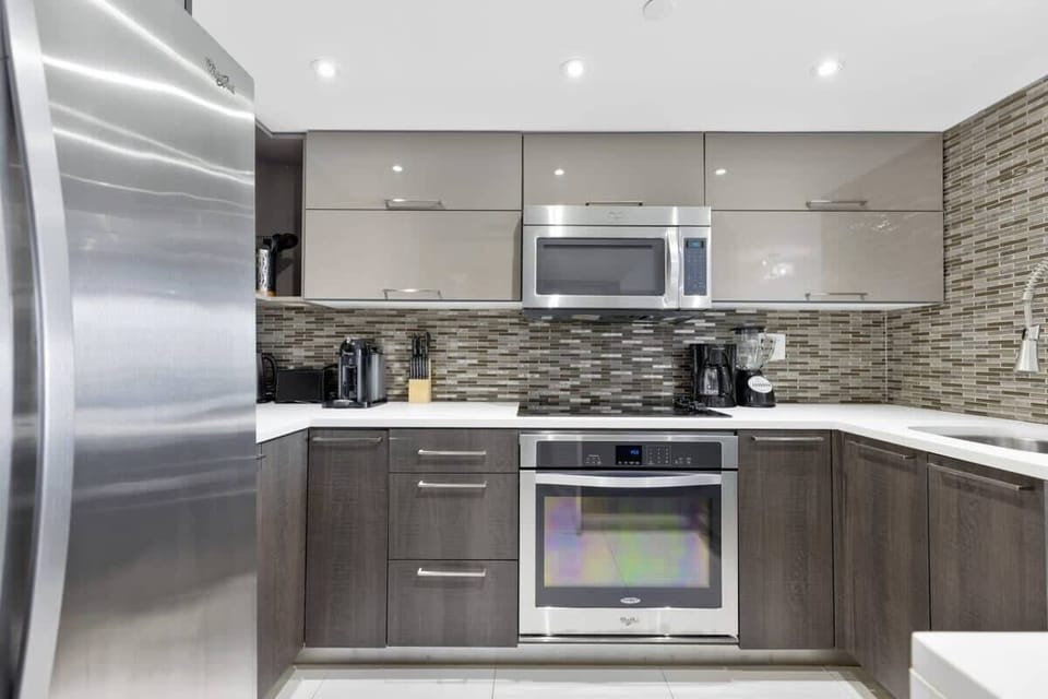 Fully equipped kitchen