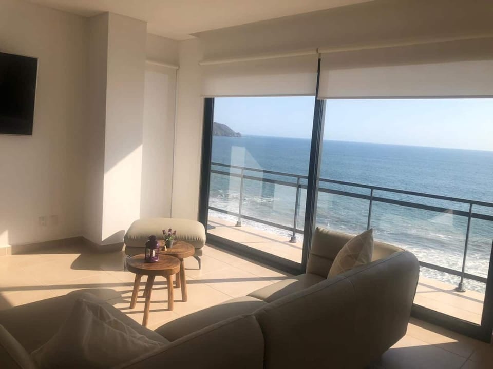 Comfort Condo | 2 bedrooms, free WiFi, bed sheets