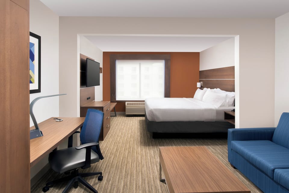 In-room safe, desk, laptop workspace, blackout drapes