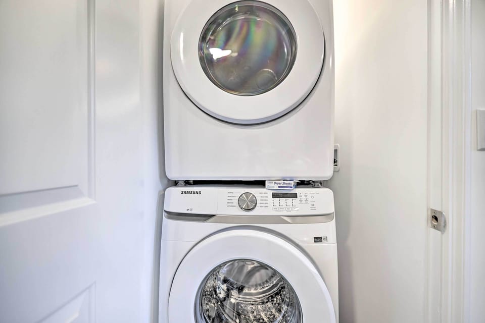 In-Unit Laundry