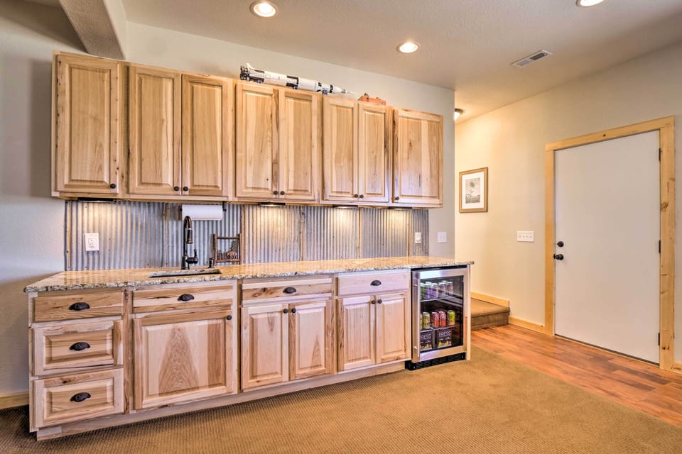 Wet Bar