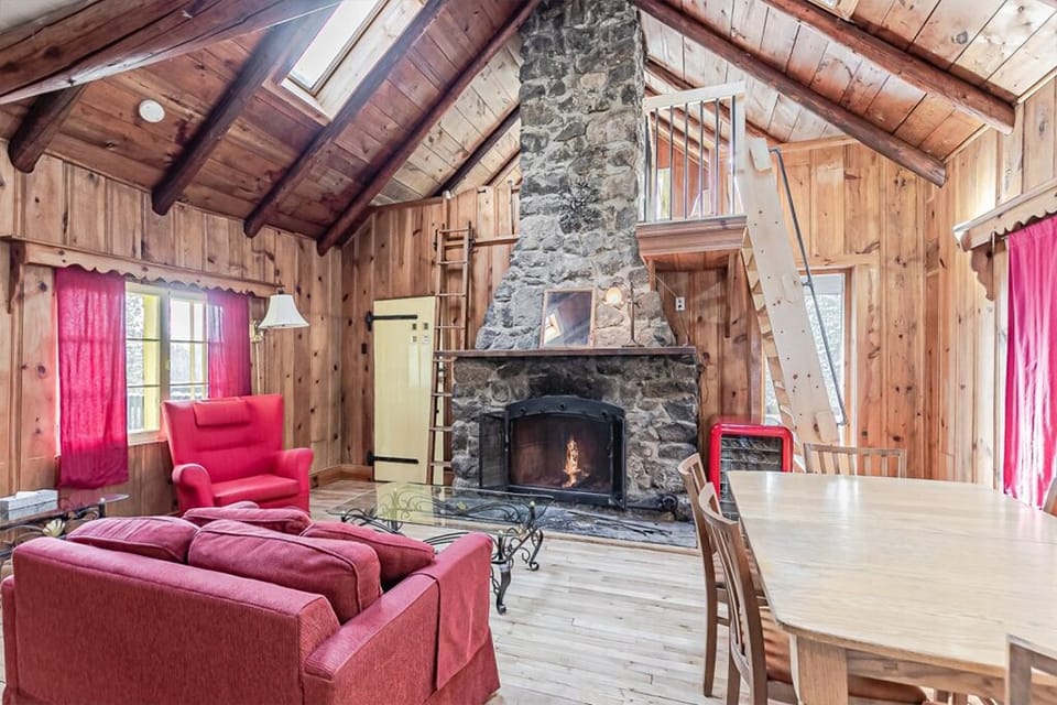 Chalet Cozy | Living area | Offices