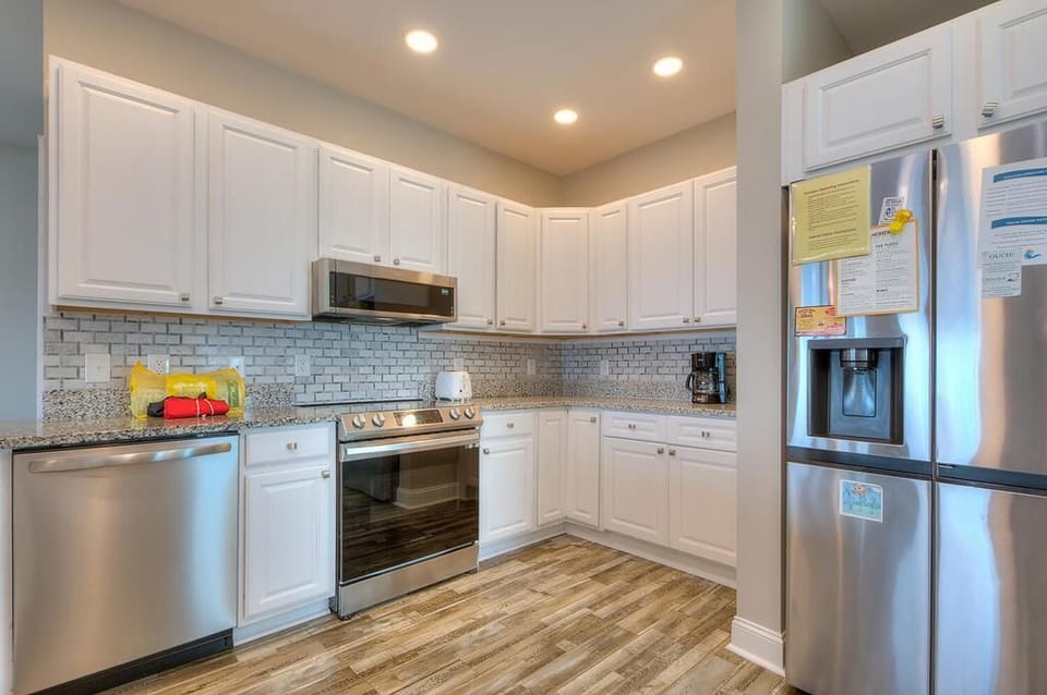 Kitchen
GW 6.15.24