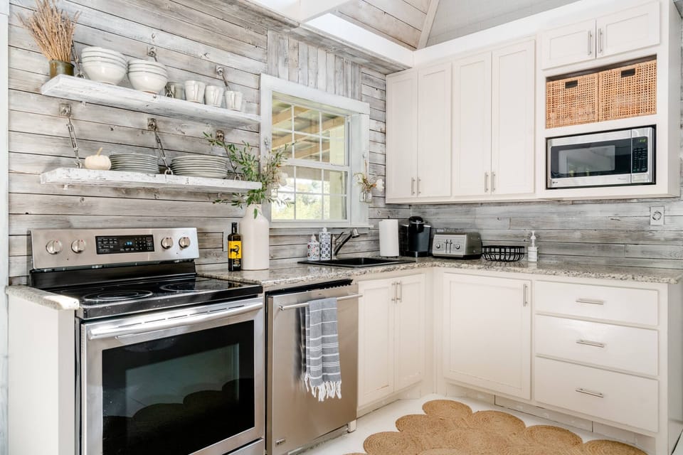 Another view of the kitchen