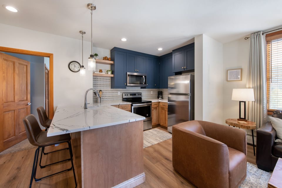 Indoors, Living Room, Furniture, Home Decor, Kitchen